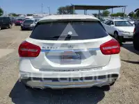 2015 Mercedes Benz GLA-Class фото