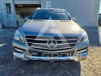 2015 Mercedes Benz ML-Class фото