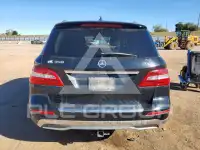 2015 Mercedes Benz ML-Class фото