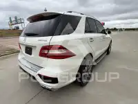 2015 Mercedes Benz ML-Class photo