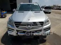 2015 Mercedes Benz ML-Class фото