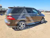 2015 Mercedes Benz ML-Class фото