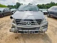 2015 Mercedes Benz ML-Class фото