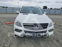 2015 Mercedes Benz ML-Class photo