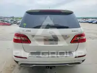 2015 Mercedes Benz ML-Class фото