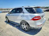2015 Mercedes Benz ML-Class фото