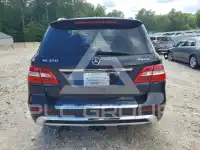 2015 Mercedes Benz ML-Class photo