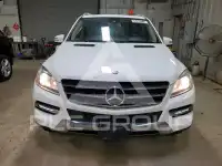 2015 Mercedes Benz ML-Class photo