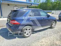 2015 Mercedes Benz ML-Class фото