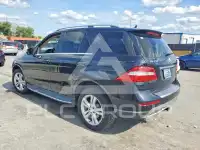 2015 Mercedes Benz ML-Class фото