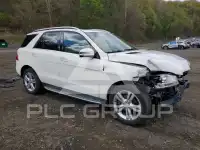 2015 Mercedes Benz ML-Class photo