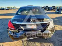 2015 Mercedes Benz C-Class фото