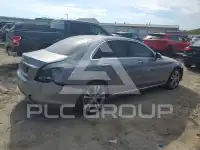 2015 Mercedes Benz C-Class photo