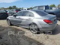 2015 Mercedes Benz C-Class photo