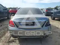 2015 Mercedes Benz C-Class photo