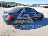2015 Mercedes Benz C-Class photo