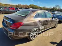 2015 Mercedes Benz C-Class фото