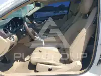 2015 Mercedes Benz C-Class фото
