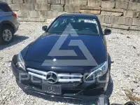 2015 Mercedes Benz C-Class photo