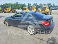 2015 Mercedes Benz C-Class фото