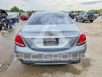 2015 Mercedes Benz C-Class photo