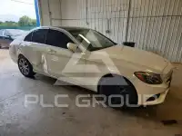 2015 Mercedes Benz C-Class photo