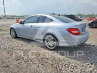 2015 Mercedes Benz C-Class фото