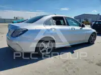 2015 Mercedes Benz C-Class photo