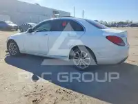 2015 Mercedes Benz C-Class фото
