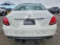 2015 Mercedes Benz C-Class photo
