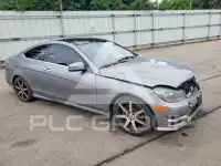 2015 Mercedes Benz C-Class фото