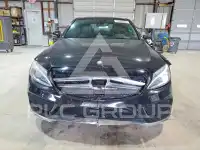 2015 Mercedes Benz C-Class фото