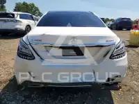 2015 Mercedes Benz C-Class photo