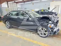 2015 Mercedes Benz C-Class фото
