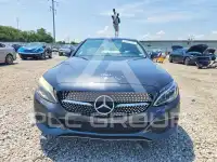 2015 Mercedes Benz C-Class фото
