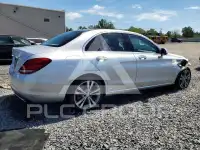 2015 Mercedes Benz C-Class photo
