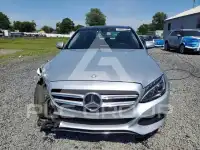 2015 Mercedes Benz C-Class photo