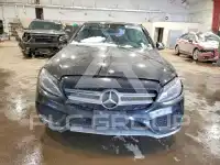 2015 Mercedes Benz C-Class photo