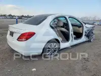 2015 Mercedes Benz C-Class фото