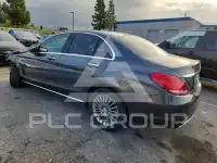 2015 Mercedes Benz C-Class photo