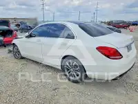 2015 Mercedes Benz C-Class фото