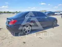 2015 Mercedes Benz C-Class photo