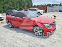 2015 Mercedes Benz C-Class фото