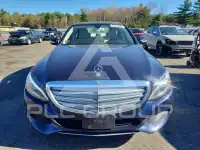 2015 Mercedes Benz C-Class фото
