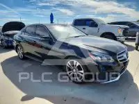 2015 Mercedes Benz E-Class фото