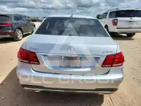 2015 Mercedes Benz E-Class фото
