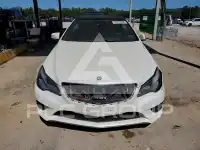 2015 Mercedes Benz E-Class photo