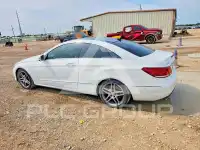 2015 Mercedes Benz E-Class фото