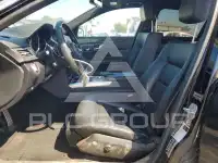 2015 Mercedes Benz E-Class фото