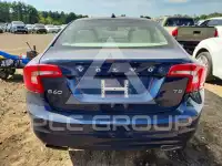 2015 Volvo S60 фото